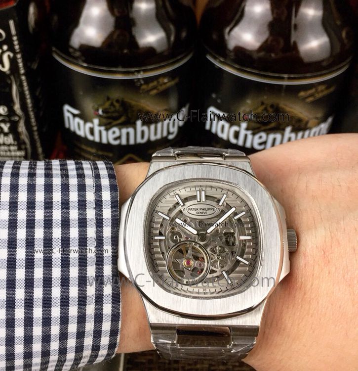 Patek Philippe Nautilus Skeleton Silver Case Watch 40mm Patek Philippe Nautilus Skeleton Silver Case Watch 40mm